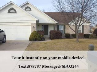 3 Waterford Crystal Cir, Dardenne Prairie, MO 63368
