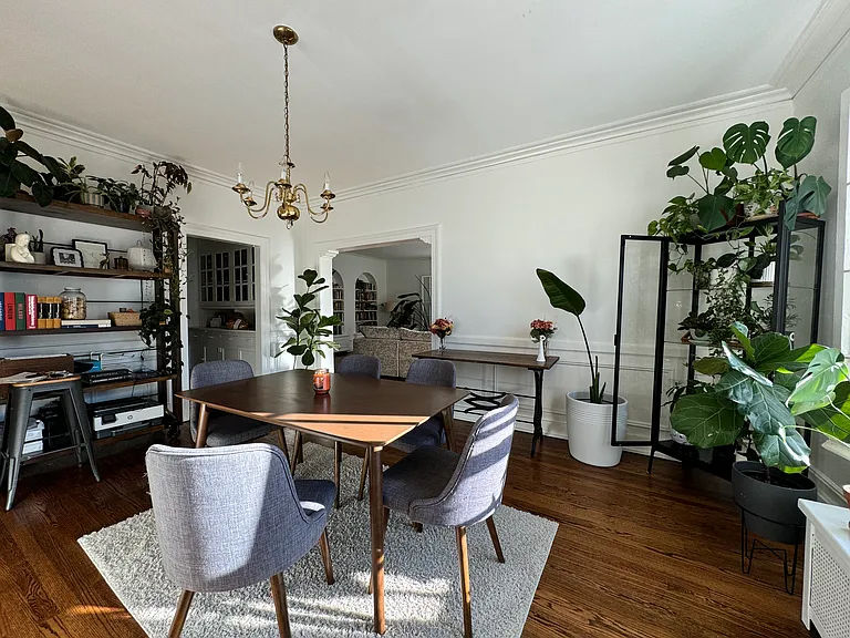 2054 W Farwell Ave #2 — Photo 8