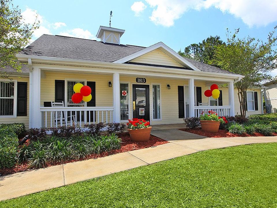 Leasing Center