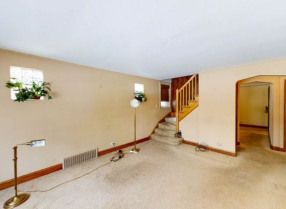 2nd image of 3032 N 78th Ave