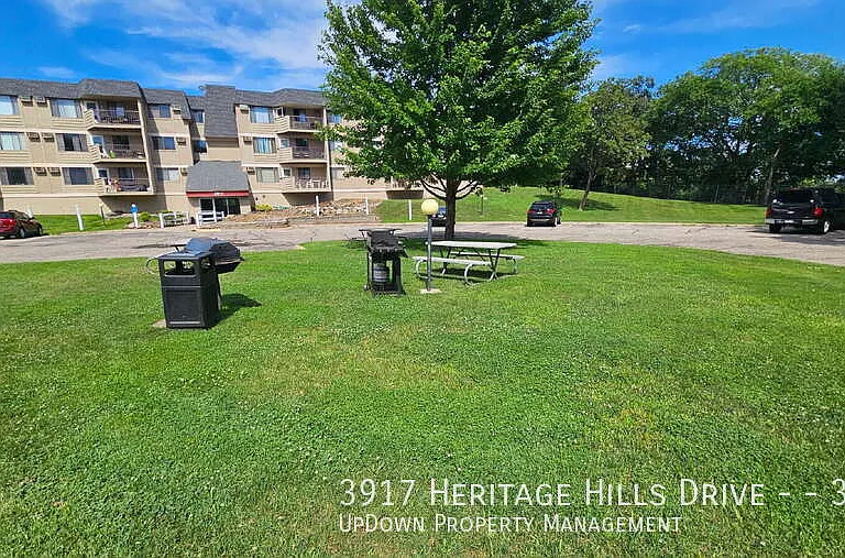 3917 Heritage Hills Dr #302 — Photo 3