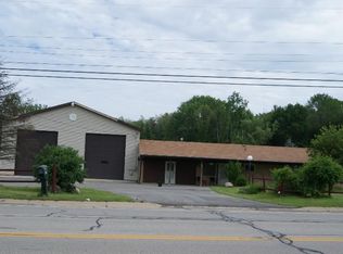5768 McCartney Rd, Lowellville, OH 44436
