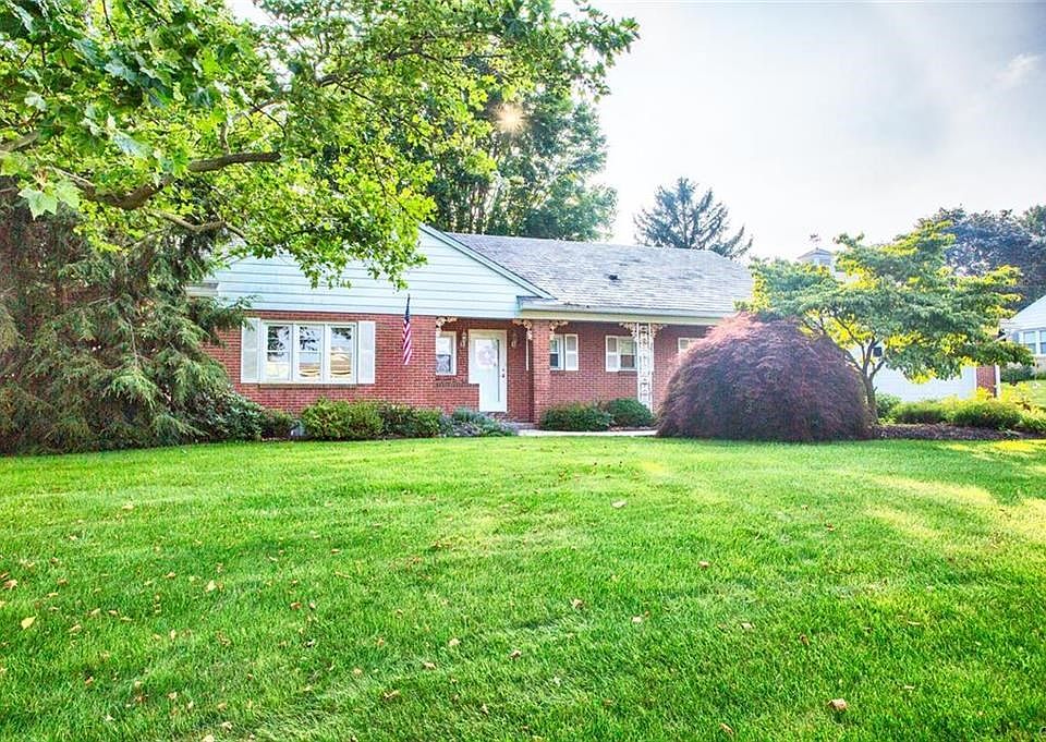 1st image of 303 Schoeneck Ave