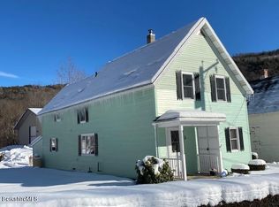 3 Depot St, Monroe, MA 01350