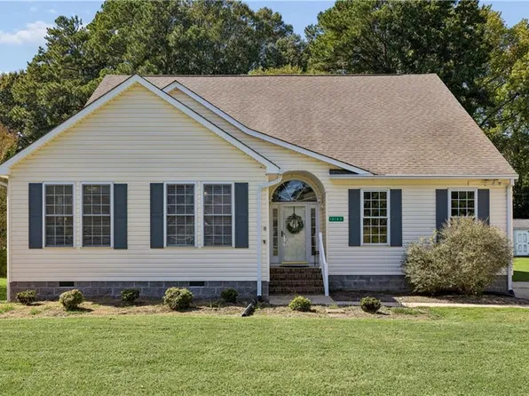 10142 Bolling Blvd, Carrollton, VA 23314