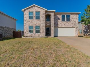 512 Oriel Cir, Fort Worth, TX 76114