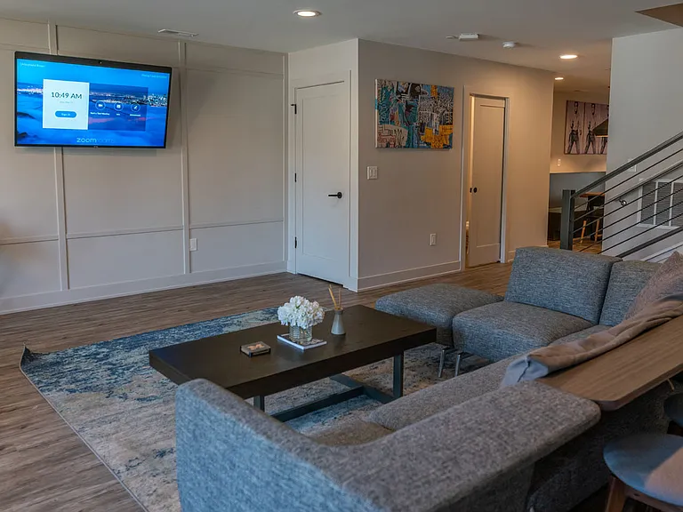 830 Henry St #1 — Photo 4
