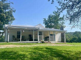 960 Hubbard Cemetery Rd, Edmonton, KY 42129