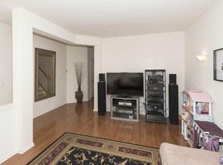 32 Devonshire Dr #124, Clifton, NJ 07013
