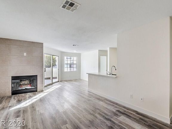 3rd image of 3150 Soft Breezes Dr APT 1017