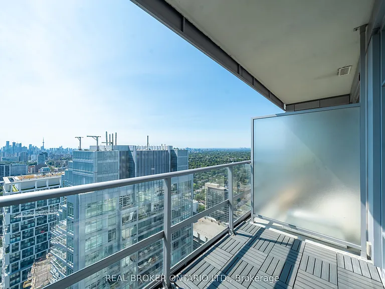 2191 Yonge St #4403 — Photo 20