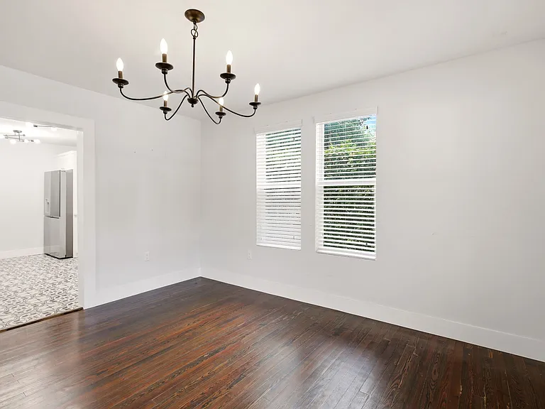 7121 SW 63rd Ave — Photo 8