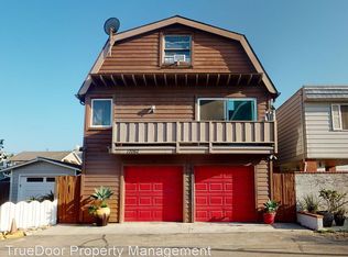 17062 6th St #10786628, Sunset Beach, CA 90742