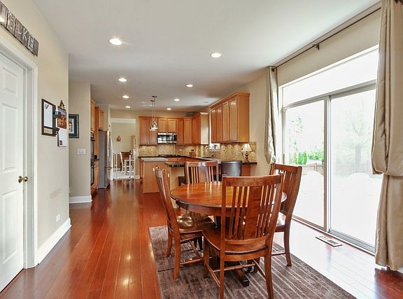 5th image of 2396 Bluewater Dr