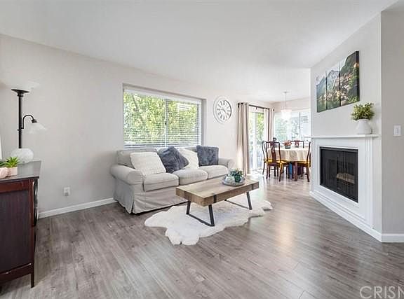 5th image of 20335 Rue Crevier Unit 527