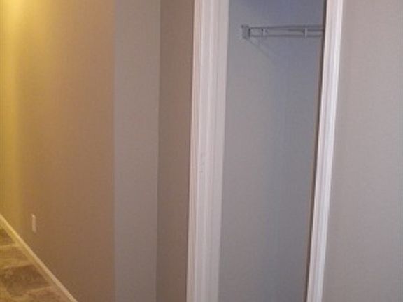 4th image of 2816 Dillon Dr