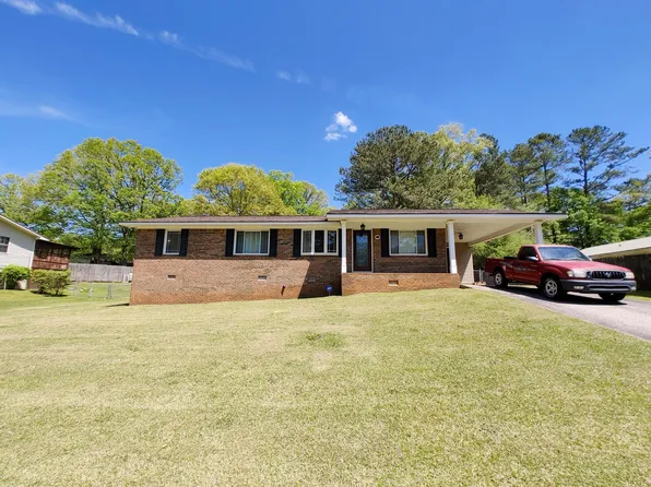 52 Grandview Dr, Eastaboga, AL 36260
