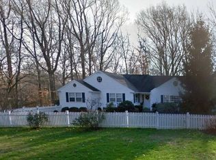 7 Parsons Walk, Darien, CT 06820