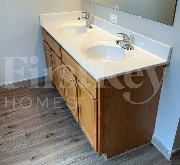 2458 Arslan St — Photo 13