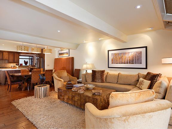 5th image of 100 N 8th St Unit 33