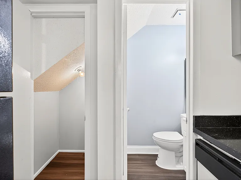 4223 S Semoran Blvd #9 — Photo 11