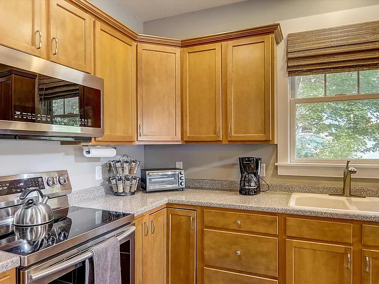 11 Oakhaven Ter — Photo 22
