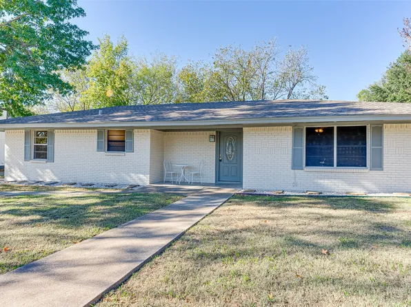1213 Sunset Dr, Ennis, TX 75119
