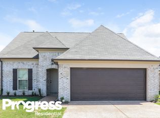 1086 E Darren Cir, Cordova, TN 38018