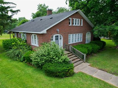 104 E North St, Ridge Farm, IL, 61870