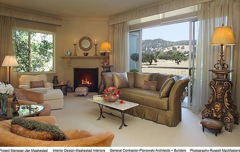 Elegant Living Room with balcony and cozy fireplace