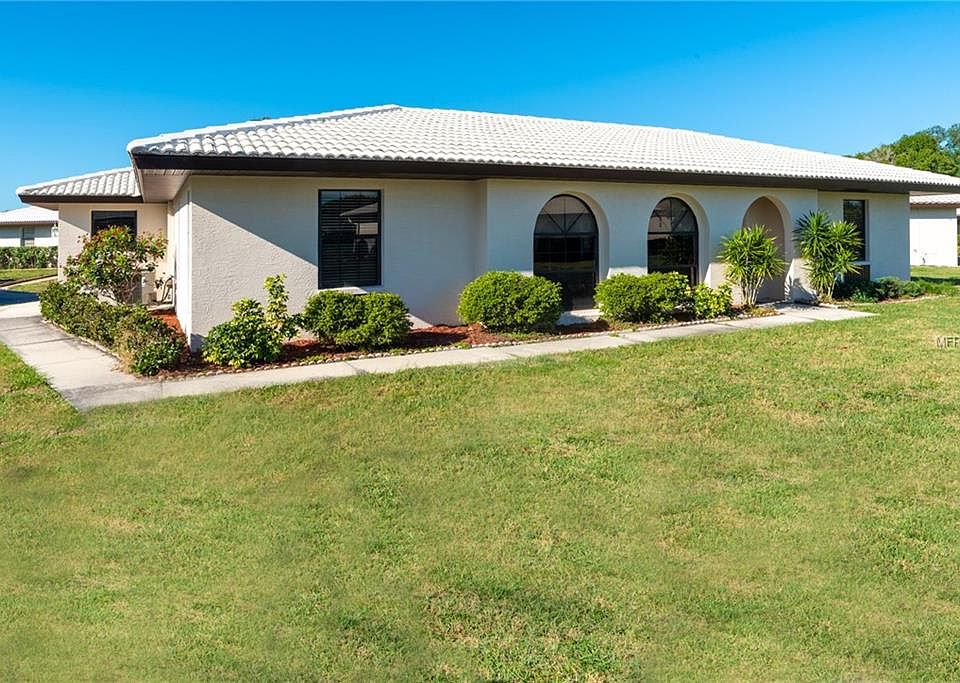 1st image of 454 Botticelli Dr #454