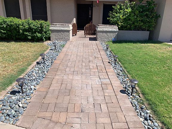 2nd image of 2705 S Yucca Cir