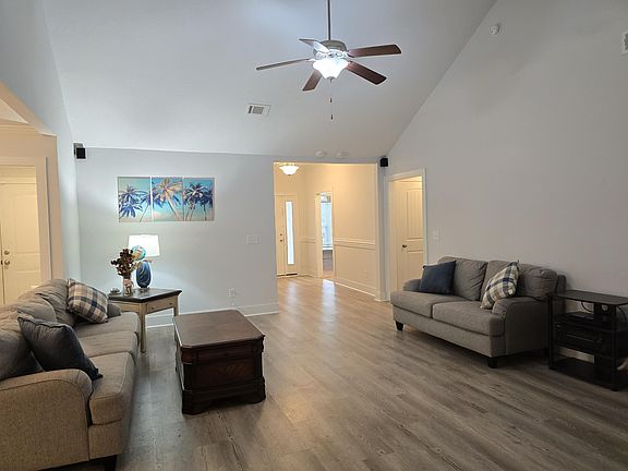 5th image of 457 Lybrand St