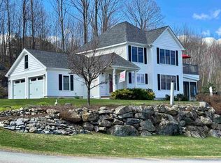 124 Diamond Dr, Henniker, NH 03242