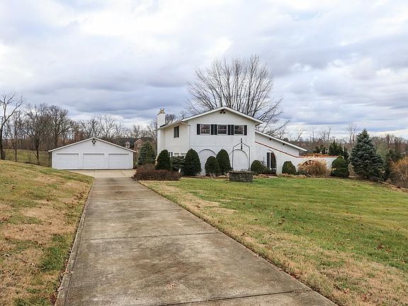 2nd image of 8714 Skyview Dr