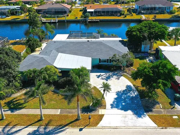 245 Stebbins Ter SE, Pt Charlotte, FL 33952
