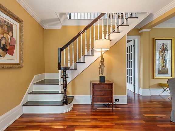 Entry Foyer