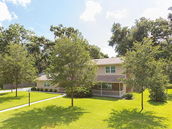 2nd image of 822 Indigo Ct