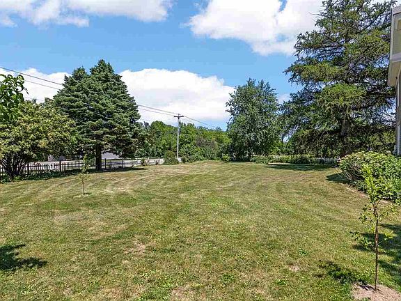 2nd image of 3263 Rohret Rd
