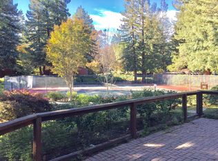 209 Cypress Point Dr, Mountain View, CA 94043