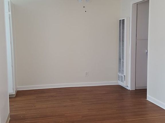 5th image of 4531 Kansas St APT 09