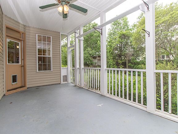 4th image of 612 Fairway Forest Dr