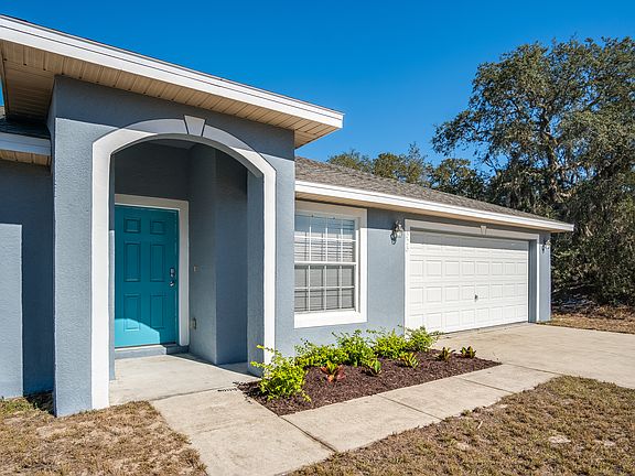 4th image of 323 Gardenia Ct