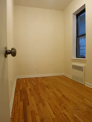 Rented by City & Suburban | media 21