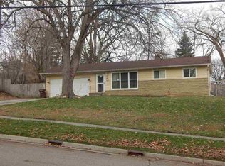 426 Dewey Ave, Jackson, MI 49202