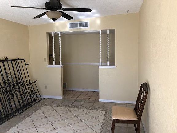 4th image of 529 Venado Dr