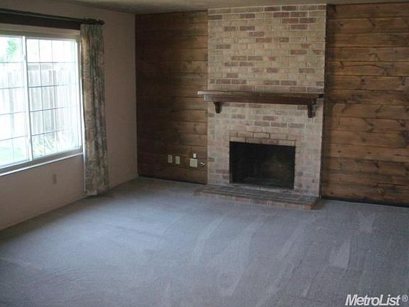 2nd image of 2716 Rock Creek Ct