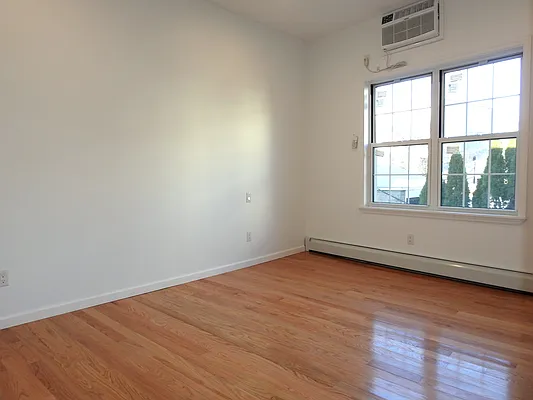 Rented by Corcoran | media 17