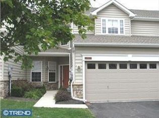 703 Ridgeview Dr, Morgantown, PA 19543