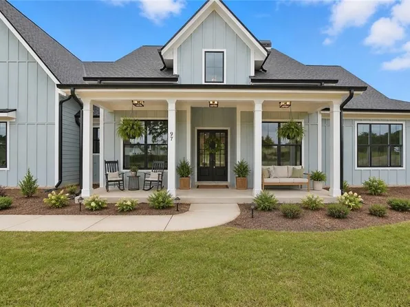 97 Old Town Rd, Dacula, GA 30019